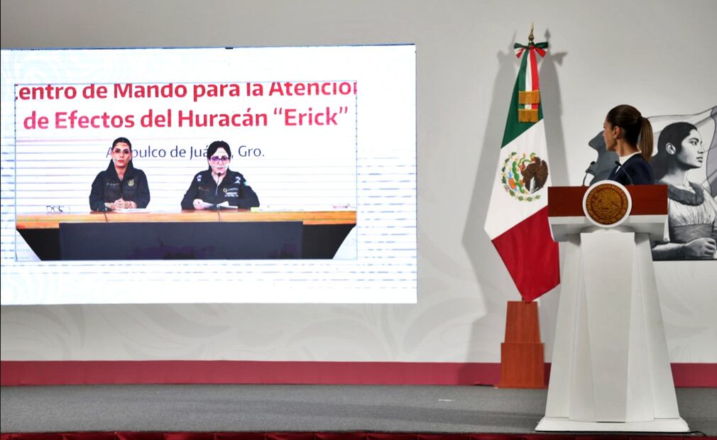 Luego de que “Erick” se incrementó a huracán categoría I, Laura Velázquez, coordinadora nacional de Protección Civil, mencionó que se mantienen zonas de prevención y vigilancia en Guerrero y Oaxaca. Foto: Carlos Mejía /EL UNIVERSAL