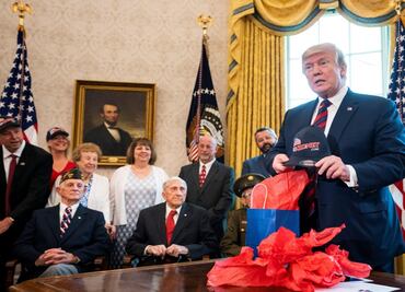 Trump anuncia visita a Francia por 75 aniversario del desembarco de Normandía