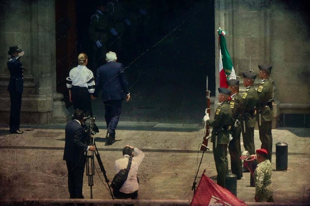 El presidente López Obrador y su esposa, Beatriz Gutiérrez, luego de su mensaje por el último informe de Gobierno. 1 de septiembre de 2024 / Valente Rosas EL UNIVERSAL