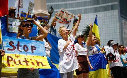“Putin asesino, no queremos la guerra”: ucranianos y rusos protestan unidos en CDMX