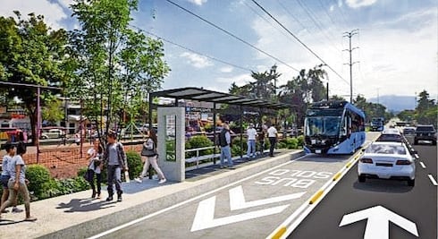Reducen número de microbuses que saldrán de Av. Aztecas