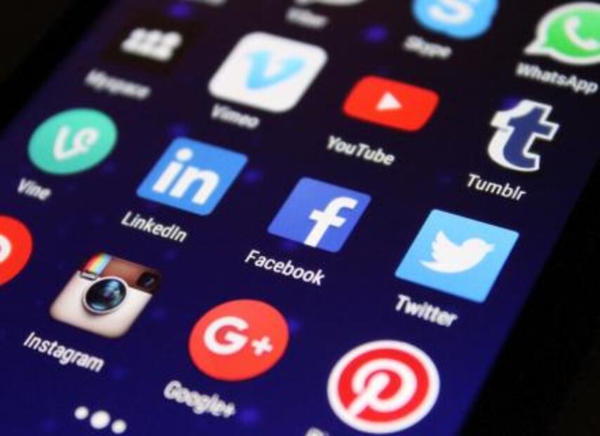 Alerta: cuentas de Facebook, Twitter o Instagram ¡a la venta!