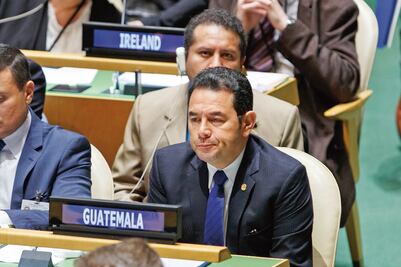 Aplausos y abucheos, presentes en cita histórica