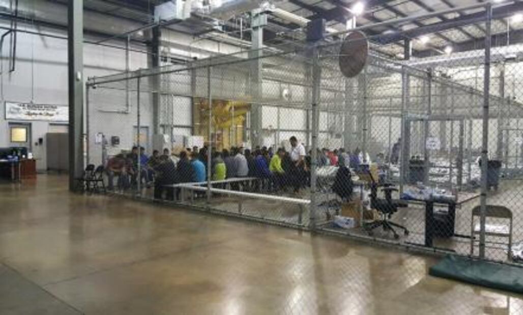 Así es "La Perrera", uno de los centros de detención para niños migrantes en EU