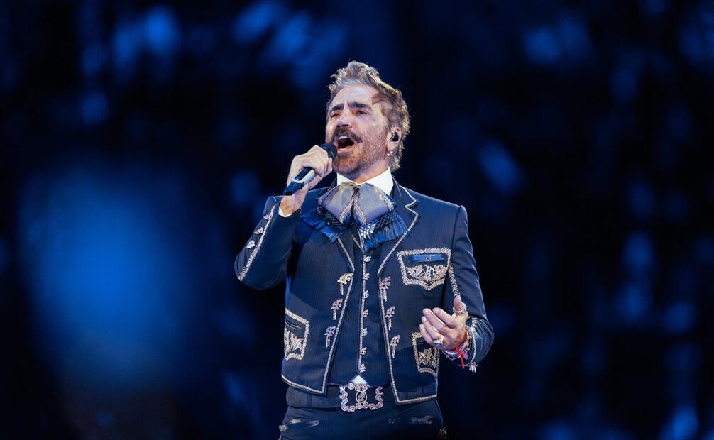 Aunque preparar la gira no lo dejó dormir, Alejandro Fernández quiere llevar las canciones de su padre a las nuevas generaciones. (19/02/2025) Foto: Yaretzy M. Osnaya | El Universal