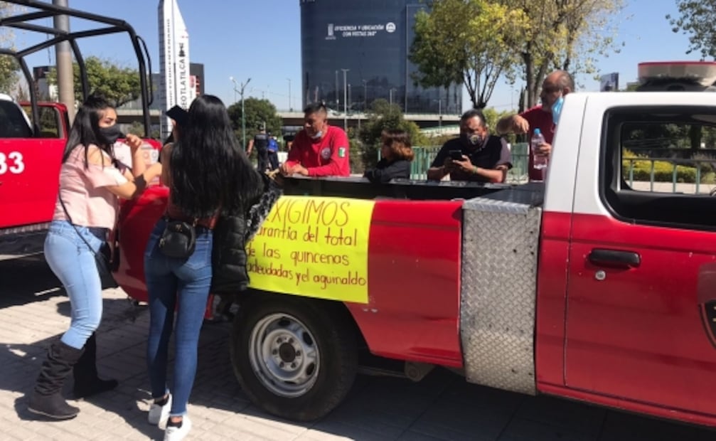 Bomberos, paramédicos y personal de PC acusan falta de pago de quincenas en Naucalpan