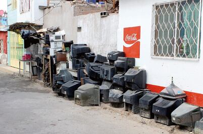 "Dicen que ya no habrá señal, pero no sabemos si es cierto"