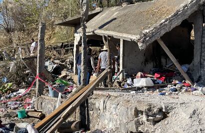 Polvorín que explotó en Morelos trabajaba sin permisos de Sedena: autoridades