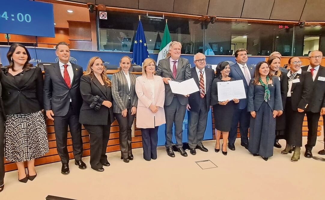 La primera reunión de la Interparlamentaria desde 2023 y de la nueva Legislatura mexicana y europea finalizó con la firma de la declaración conjunta en la que subrayan el potencial de la modernización del acuerdo global. Foto: Inder Bugarin / EL UNIVERSAL