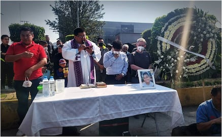 Familiares recuerdan con misa a sus seres queridos tras 2 años del desplome de la Línea 12