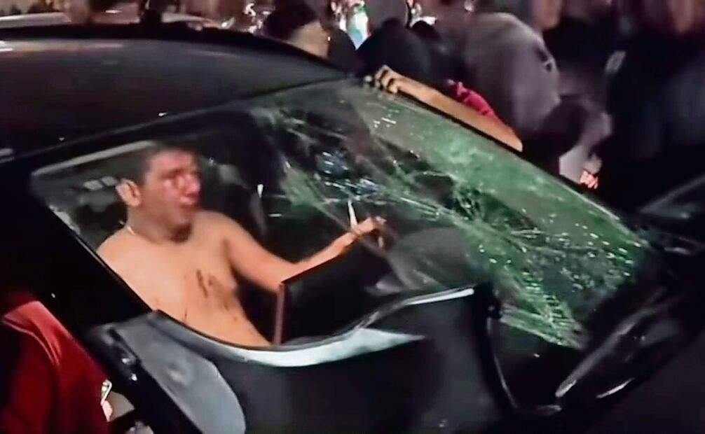 Un hombre fue detenido por atropellar a un grupo de personas durante los festejos en Zempoala, Hidalgo.