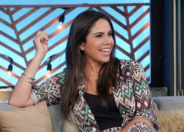 Paola Rojas irradia belleza con un look muy mexicano