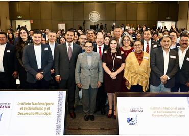 Rosa Icela se reúne con alcaldes de todo México; revisan temas de seguridad e infraestructura