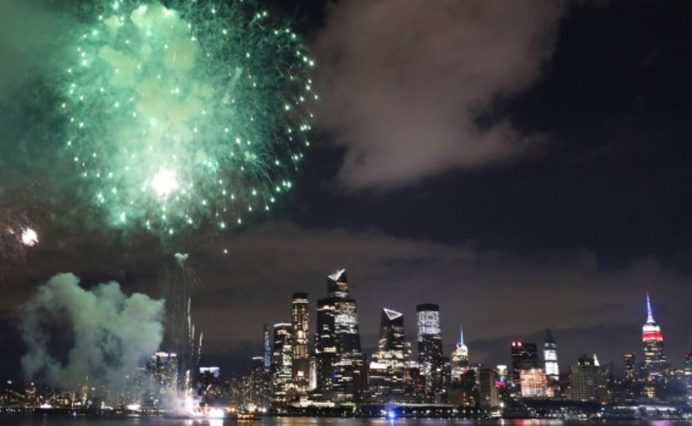 Fuegos artificiales liberan metales tóxicos que pueden matar células