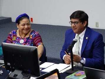 Menchú respalda a Hernández Bringas para Rectoría