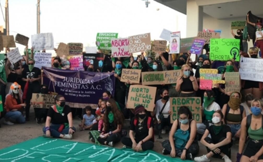 Marchan por la despenalización del aborto en distintos estados