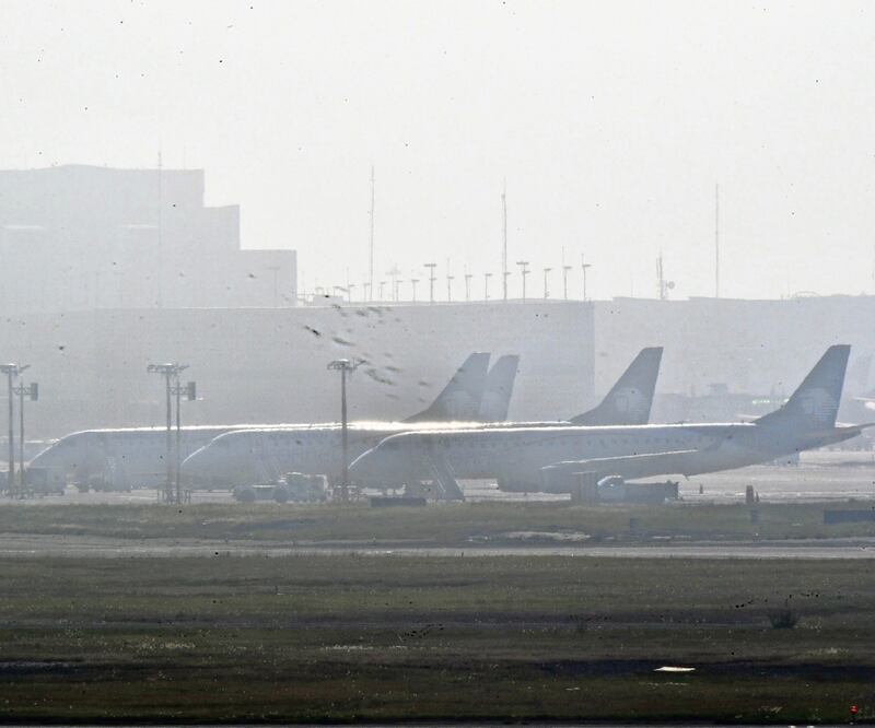 Las demoras en el aeropuerto capitalino se deben, sobre todo, a la saturación, el mal clima y control de tráfico. Foto: Archivo EL UNIVERSAL 
