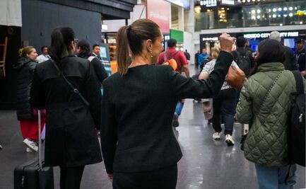 VIDEO Sheinbaum aborda vuelo comercial rumbo a Brasil; participará en cumbre del G20 el 18 de noviembre