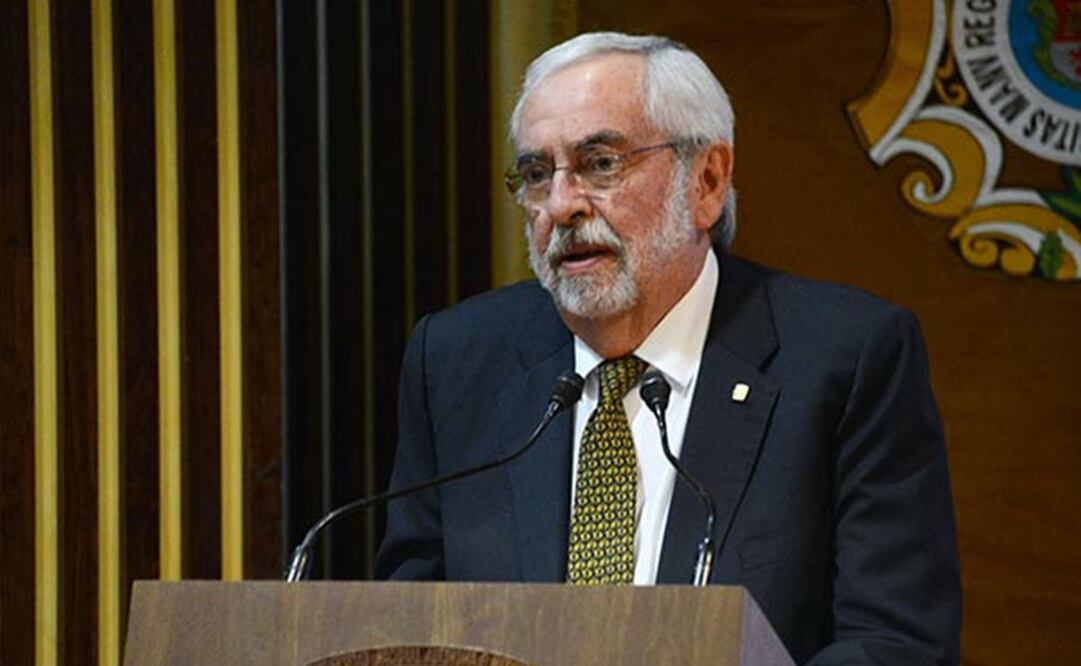 Enrique Graue Wiechers, rector de la Universidad Nacional Autónoma de México (UNAM) asegura la continuación de las becas de manutención. Foto: Cortesía UNAM