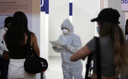 Inadmisible y arbitrario, retención de rumanos en aeropuerto de Cancún: ministro