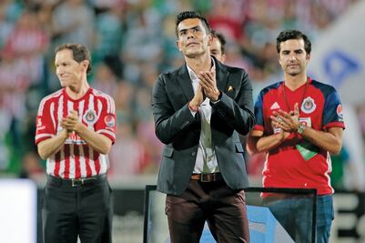 Chivas también buscó a Peláez