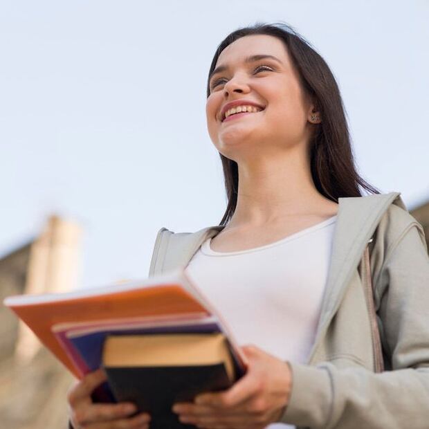 Anita Elberse y su revolucionario curso en Harvard. Fuente: Freepik.
