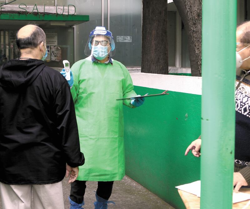 Axa señala que el Covid puede dejar en la quiebra a una familia. Foto: ARCHIVO EL UNIVERSAL