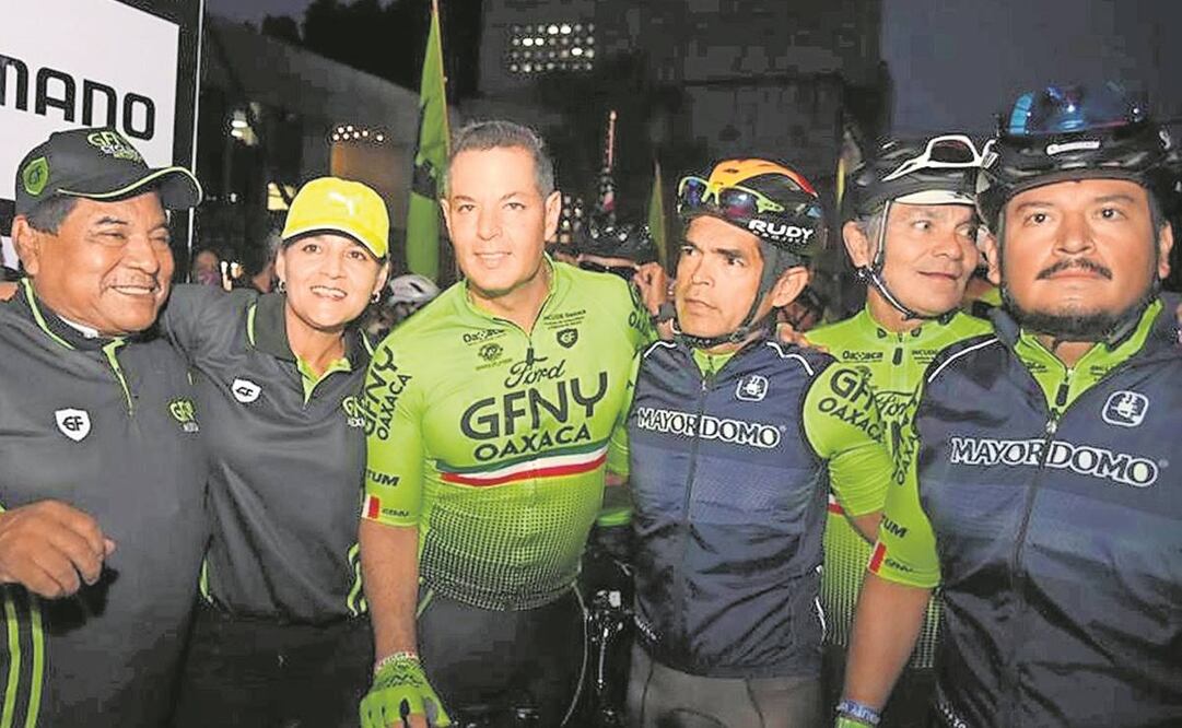 En la primera edición de la carrera del Gran Fondo de Nueva York (GFNY) participó el gobernador Alejandro Murat Hinojosa. Foto: Especial