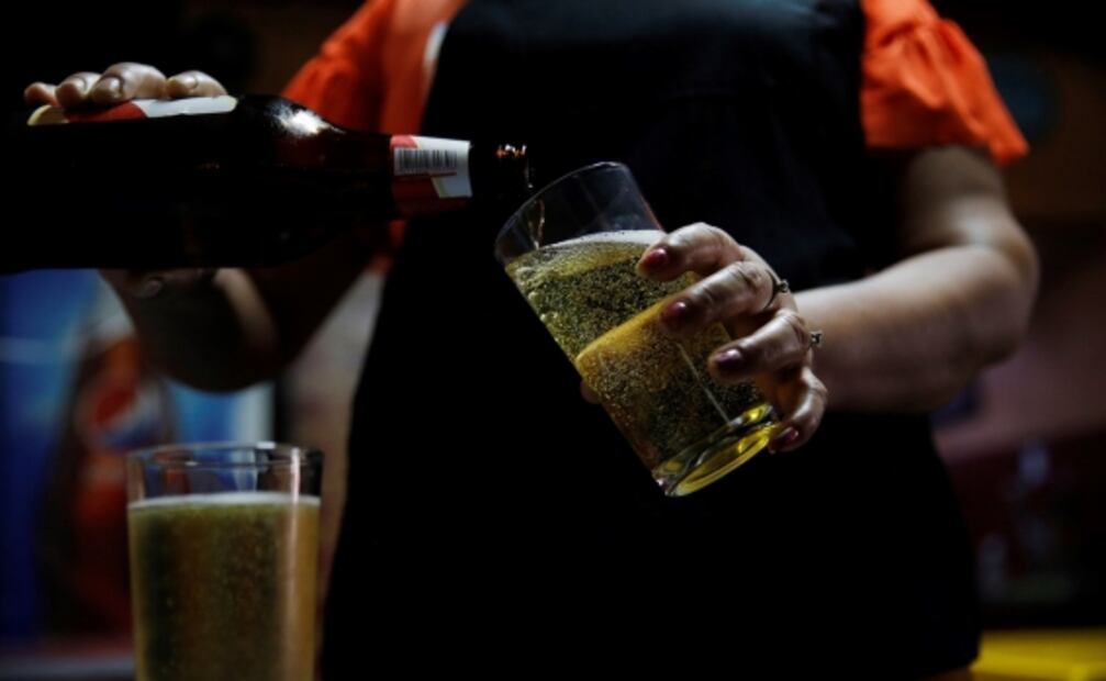 Estrés por pandemia de Covid-19 se paga con más peso y alcohol