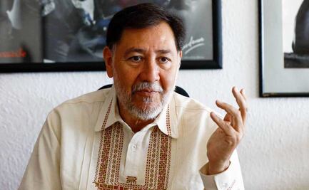 Fernández Noroña, del "changa tu madre" hasta foto en toalla, estas han sido las otras polémicas del diputado