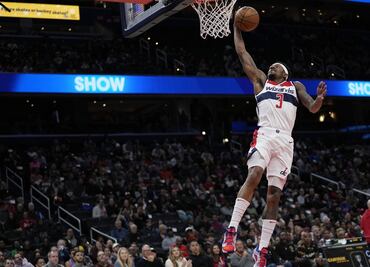 Los Phoenix Suns dejan ir a Chris Paul para fichar a Bradley Beal