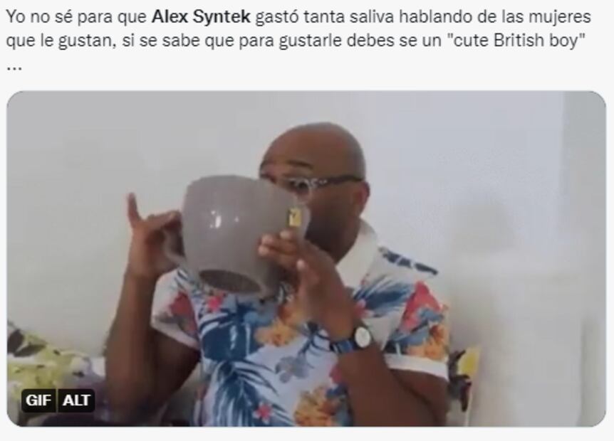 Aleks Syntek declara que le gustan las mujeres "naturales" e Internet revive escándalo por acosar presuntamente a un adolescente