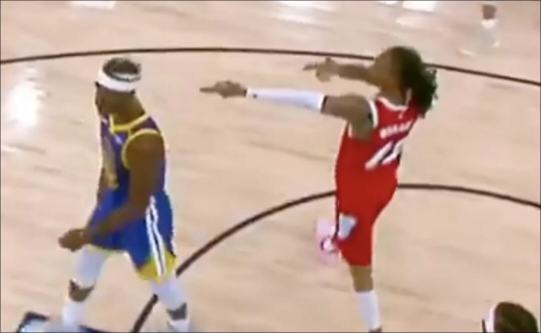 Ja Morant fue multado por hacer gestos de arma de fuego / Foto: Especiales