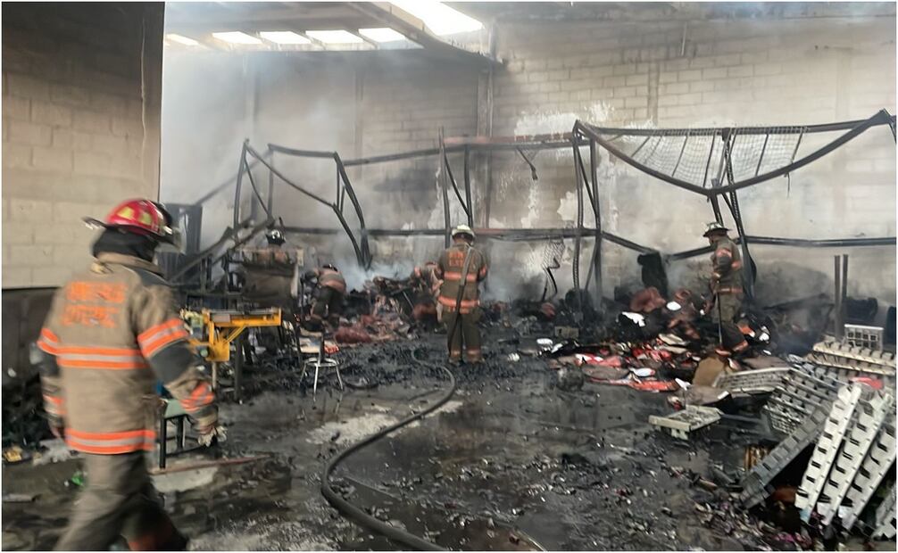 Explosión en una bodega donde se almacenaba material pirotécnico. Foto: Especial