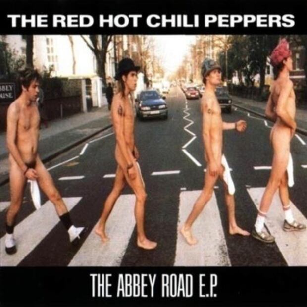 Replican rockeros, series y películas la portada del Abbey Road