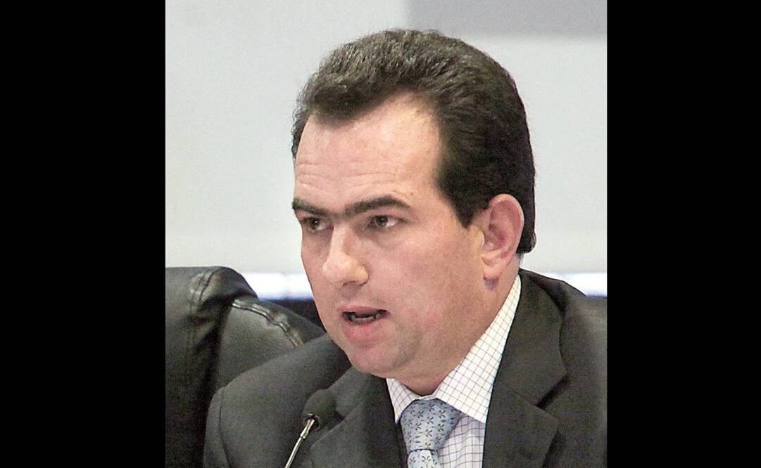 AIFA: ni vuelos, ni usuarios… ni jardineros