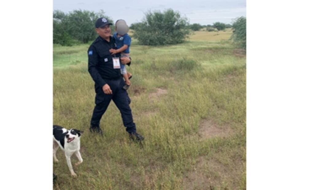 Encuentran en el monte a niño de 3 años extraviado en Sonora