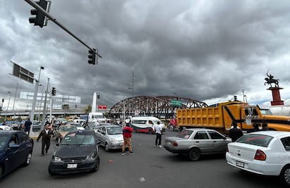 FOTOS y VIDEO Transportistas colapsan vialidades del Edomex