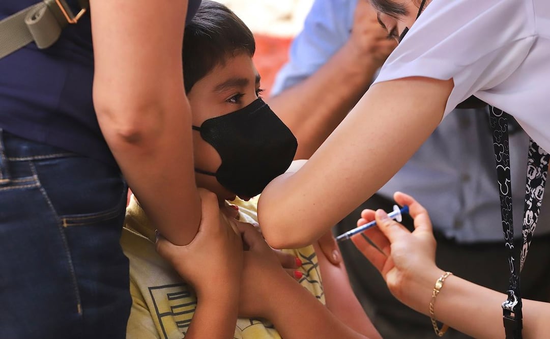 La vacuna contra VPH estará disponible para los niños y niñas de quinto grado de primaria. Fotos: Berenice Fregoso / EL UNIVERSAL 
