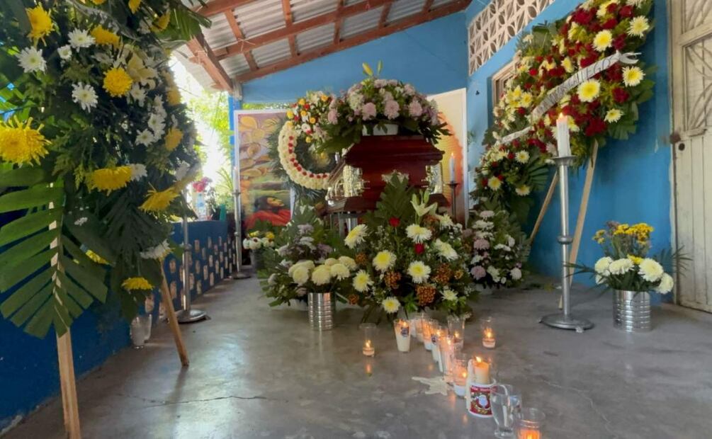 Velan a jornalero muerto por artefacto explosivo en Apatzingán, Michoacán (03/04/2025). Foto: Carlos Arrieta / EL UNVIERSAL