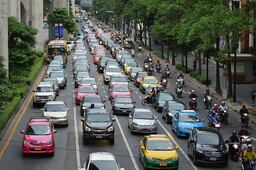 Semovi restablece plataforma para trámites vehiculares y emplacamiento en CDMX; servicio opera de manera regular