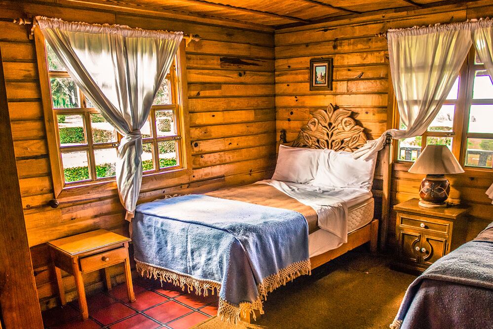 Tirolesa, puentes colgantes, paseos a caballo o remar un kayak son algunas de las actividades que puedes realizar. (Foto: Zirahuén Forest & Resort)