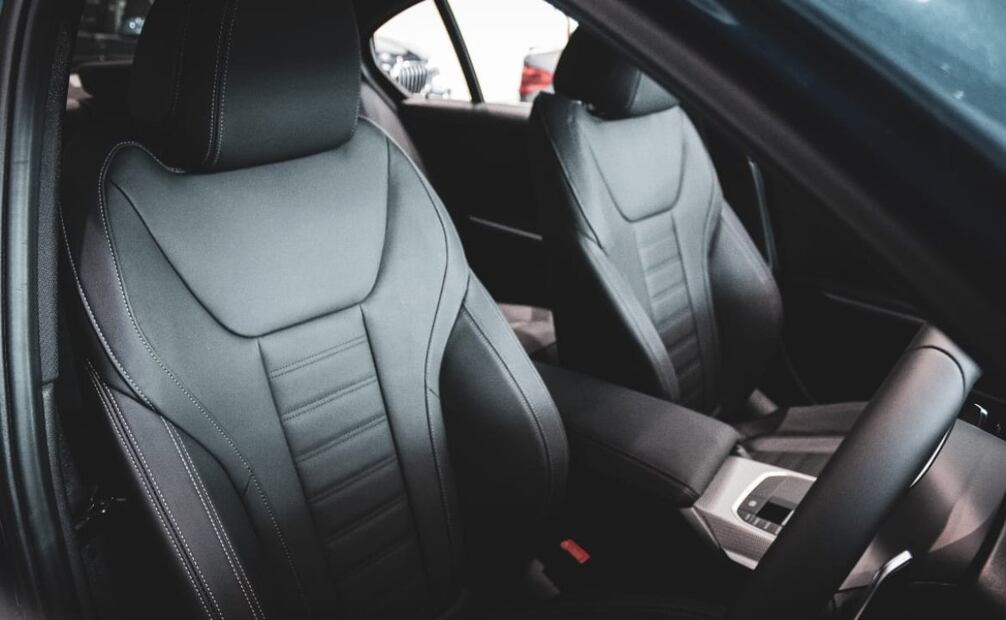 Los asientos limpios pueden darle un mejor aspecto a nuestro auto. Foto: Unsplash