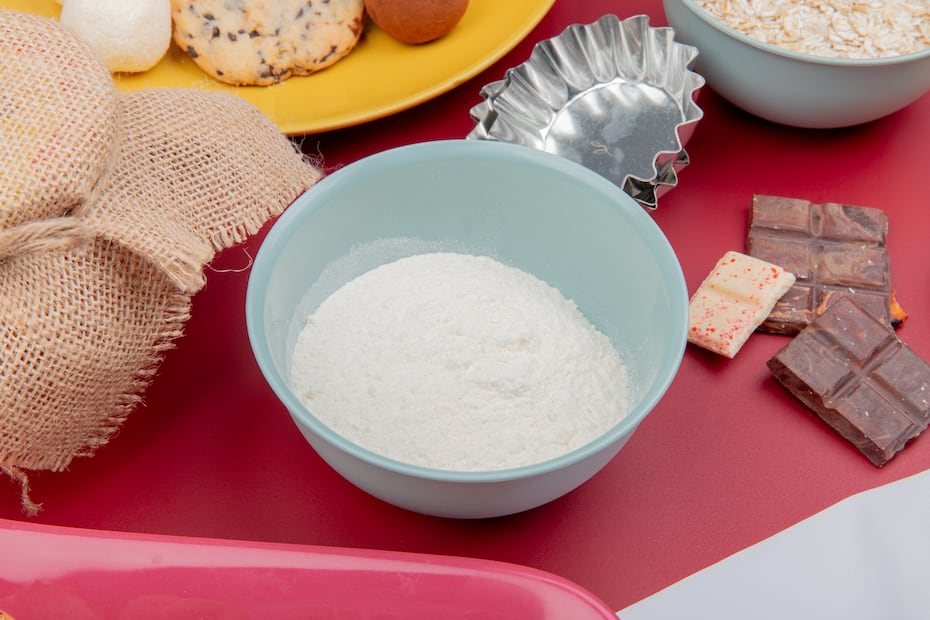 La combinación de bicarbonato de sodio y azúcar transforma tus recetas de repostería. Foto: Freepik
