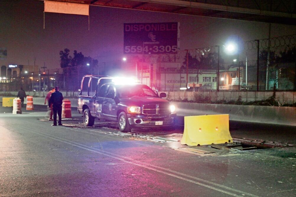 Indicios. Policías intentaron seguir el GPS de uno de los teléfonos móviles hurtados, pero los ladrones lo apagaron. (ARCHIVO EL UNIVERSAL)