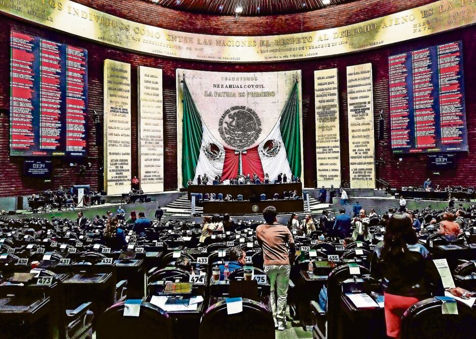  Impulsan ampliar  seguridad a empleados despedidos