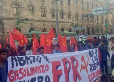 Por gasolinazo, realizan bloqueo en Eje Central