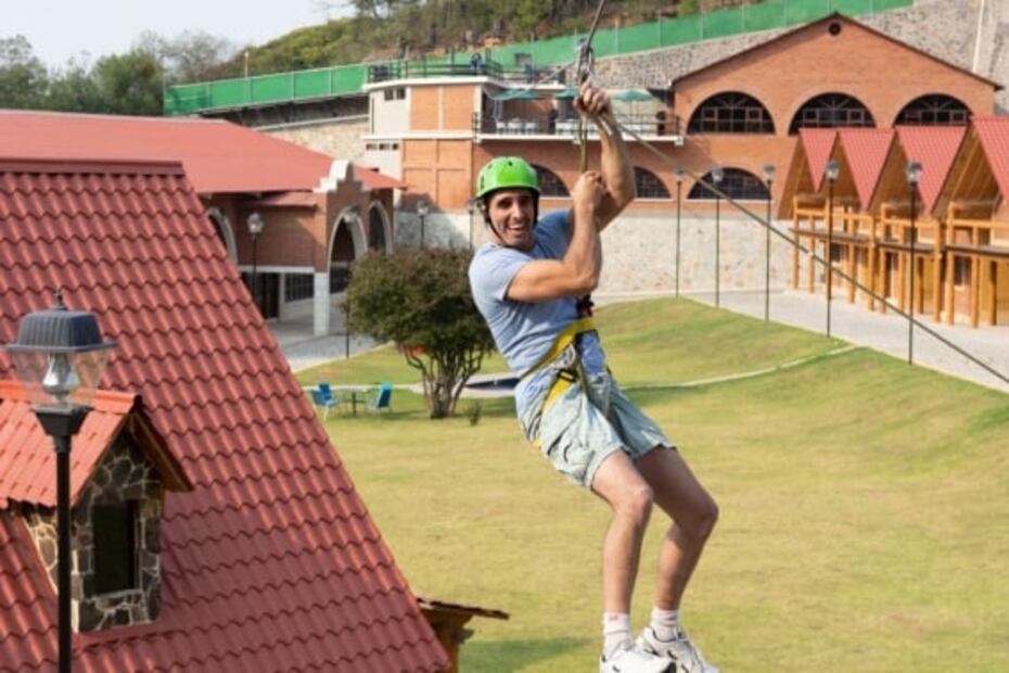 Cabañas y cerveza artesanal en un pueblo de montaña llamado Omitlán