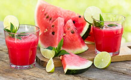 ¡El jugo de sandía tiene grandes beneficios!