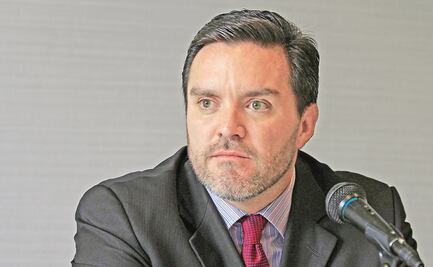 De luna de miel, Gobierno y cártel inmobiliario: Döring